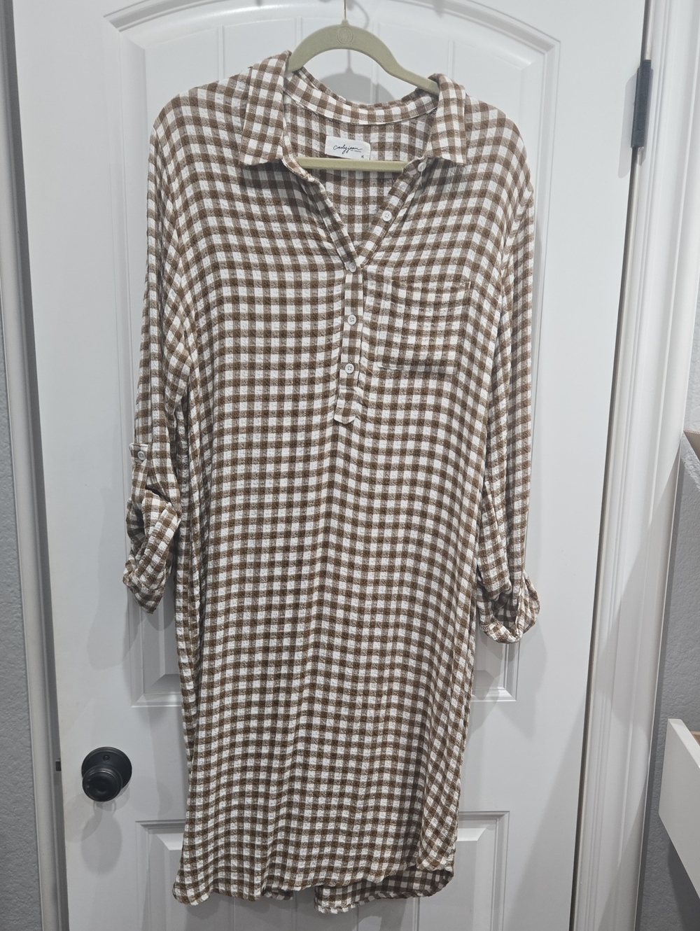 Carly Jean Los Angeles Brown & White Gingham Midi Shirt Dress